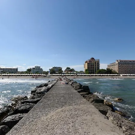 Calmo 3sx * Venetië-Lido